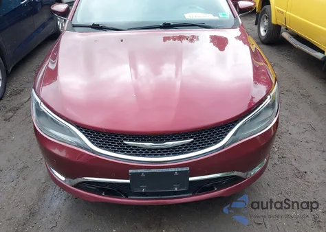 2015 Chrysler 200 C z USA, uszkodzony, nr VIN 1C3CCCEG0FN678419